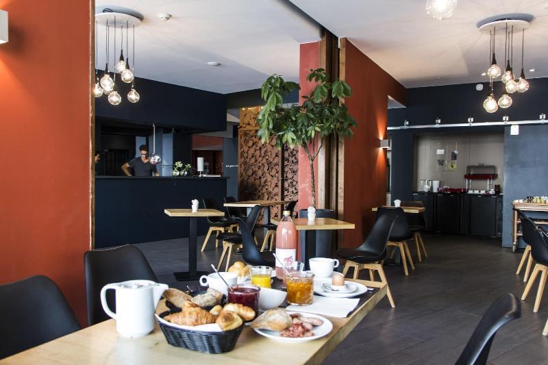 Mon Hotel A Gap Ngoại thất bức ảnh