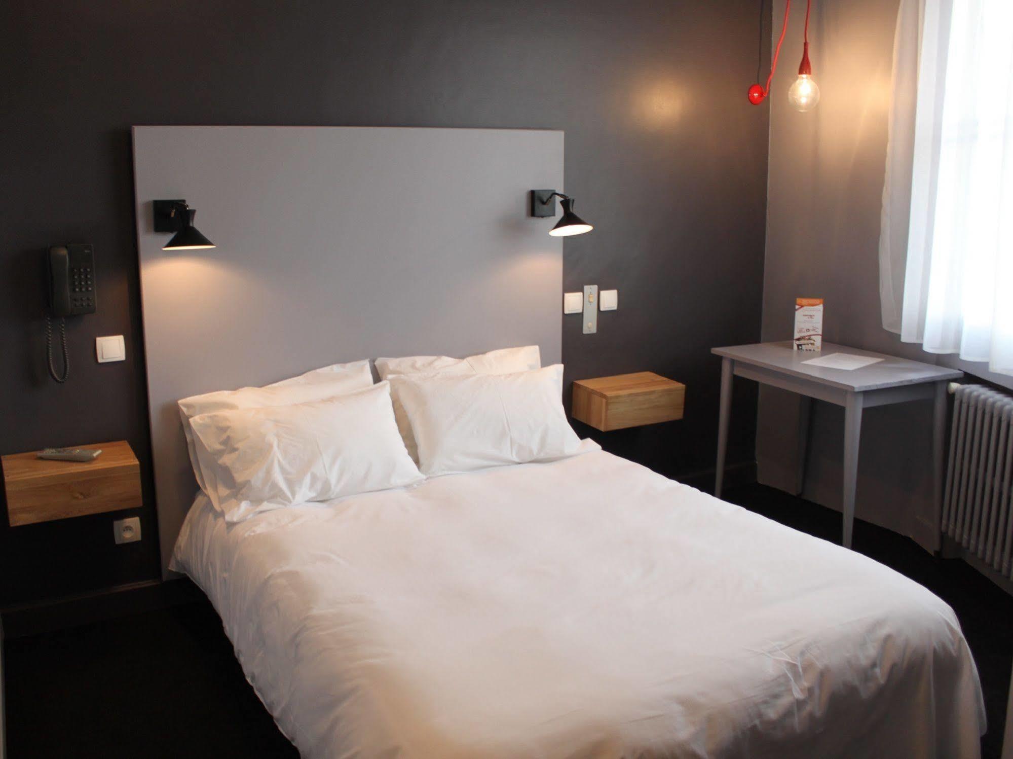 Mon Hotel A Gap Ngoại thất bức ảnh
