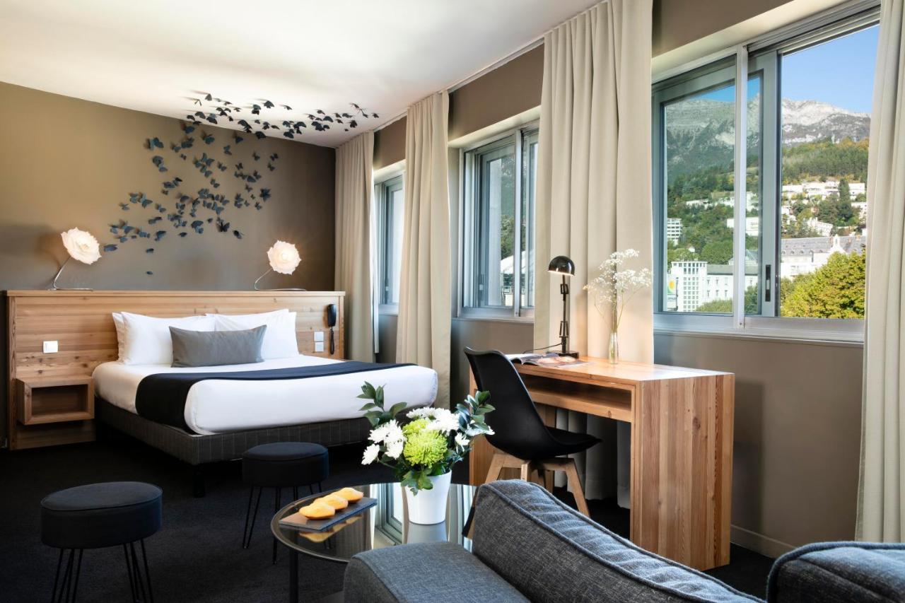 Mon Hotel A Gap Ngoại thất bức ảnh